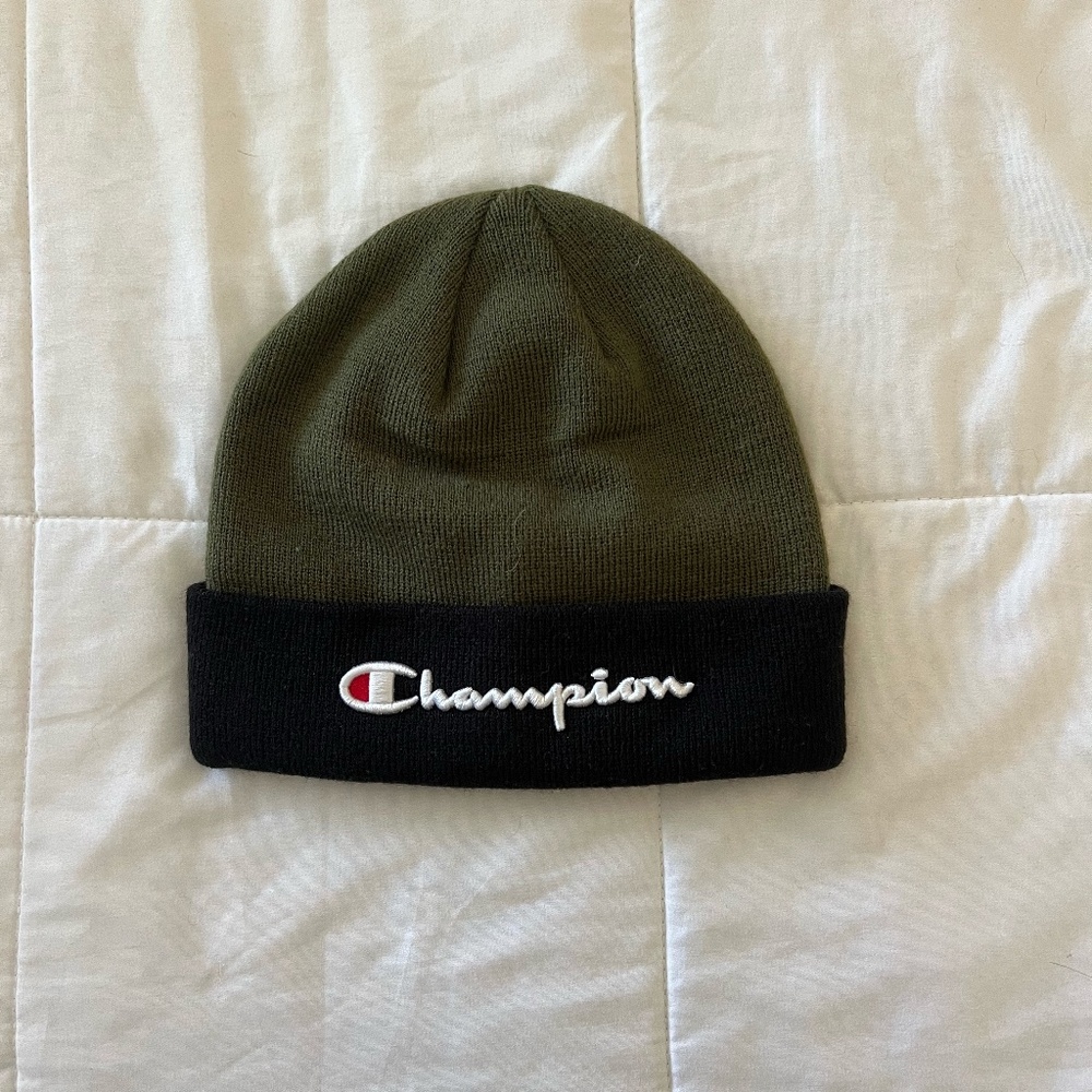 Champion Logo Cuff Beanie